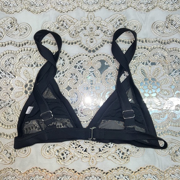 Black triangle bikini top with mesh inserts - Picture 2 of 2